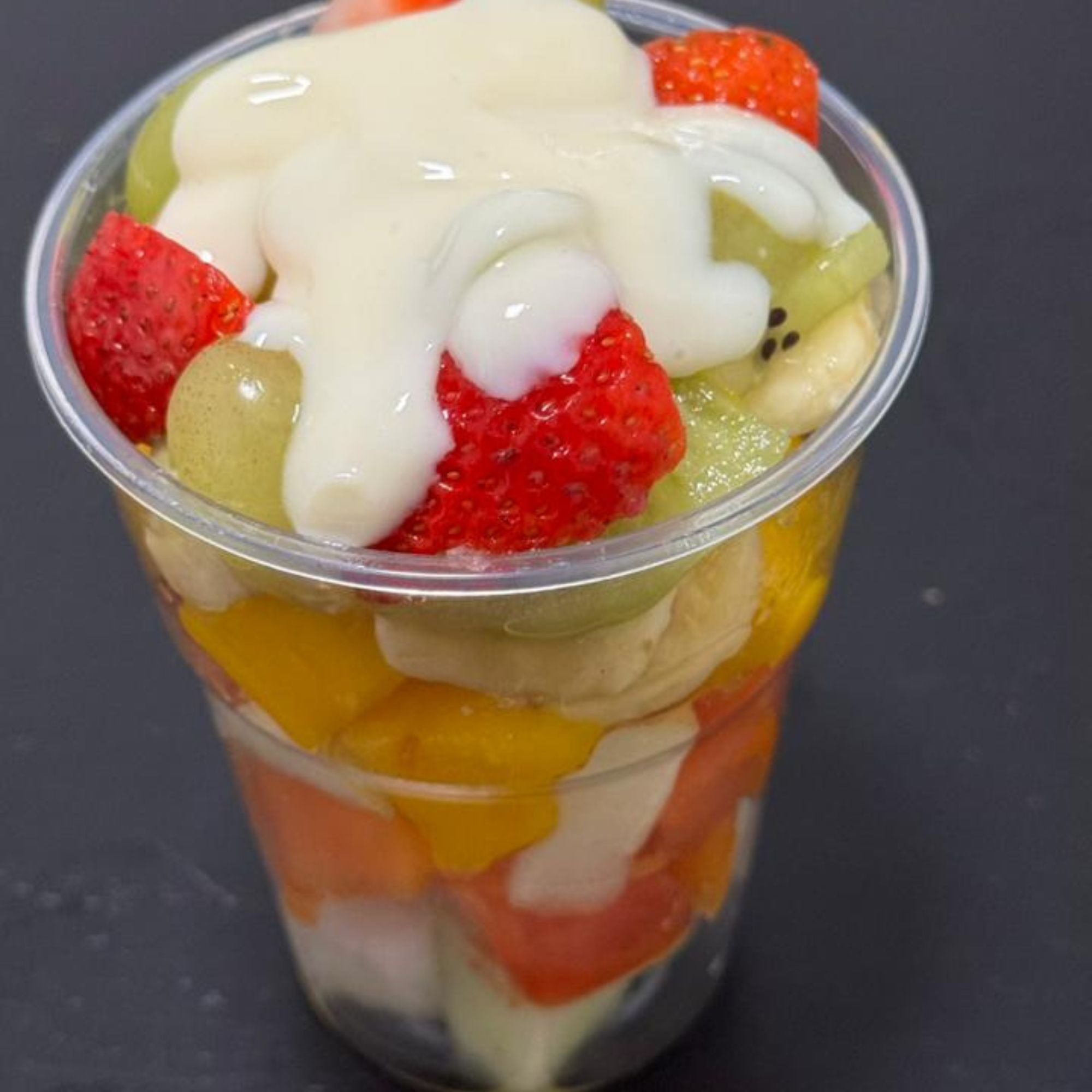 Salada de Frutas com Creme de Limão 180g | Cód 807