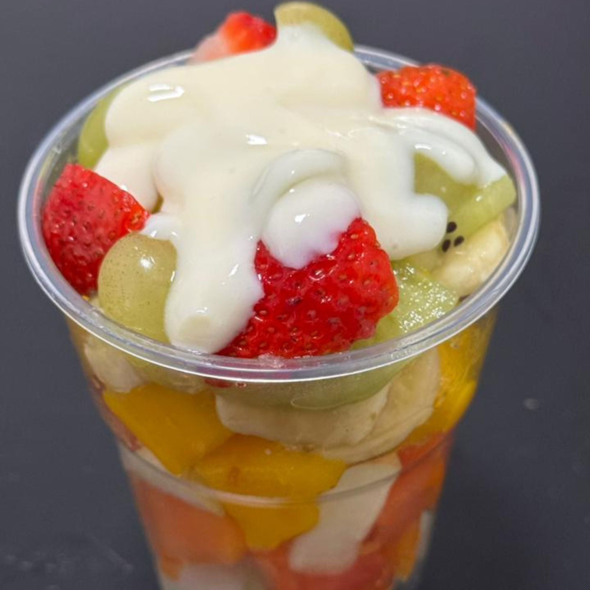 Salada de Frutas com Creme de Limão 180g | Cód 807